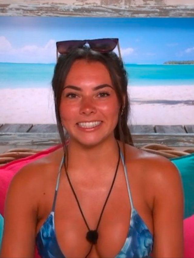 Paige thorne turned into ‘devastated’ whilst compelled to end paramedic process for romance island