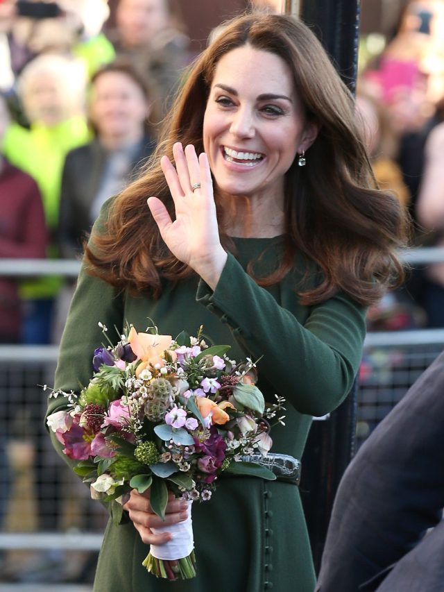 How kate middleton’s sapphire engagement ring changed into stimulated with the aid of queen victoria